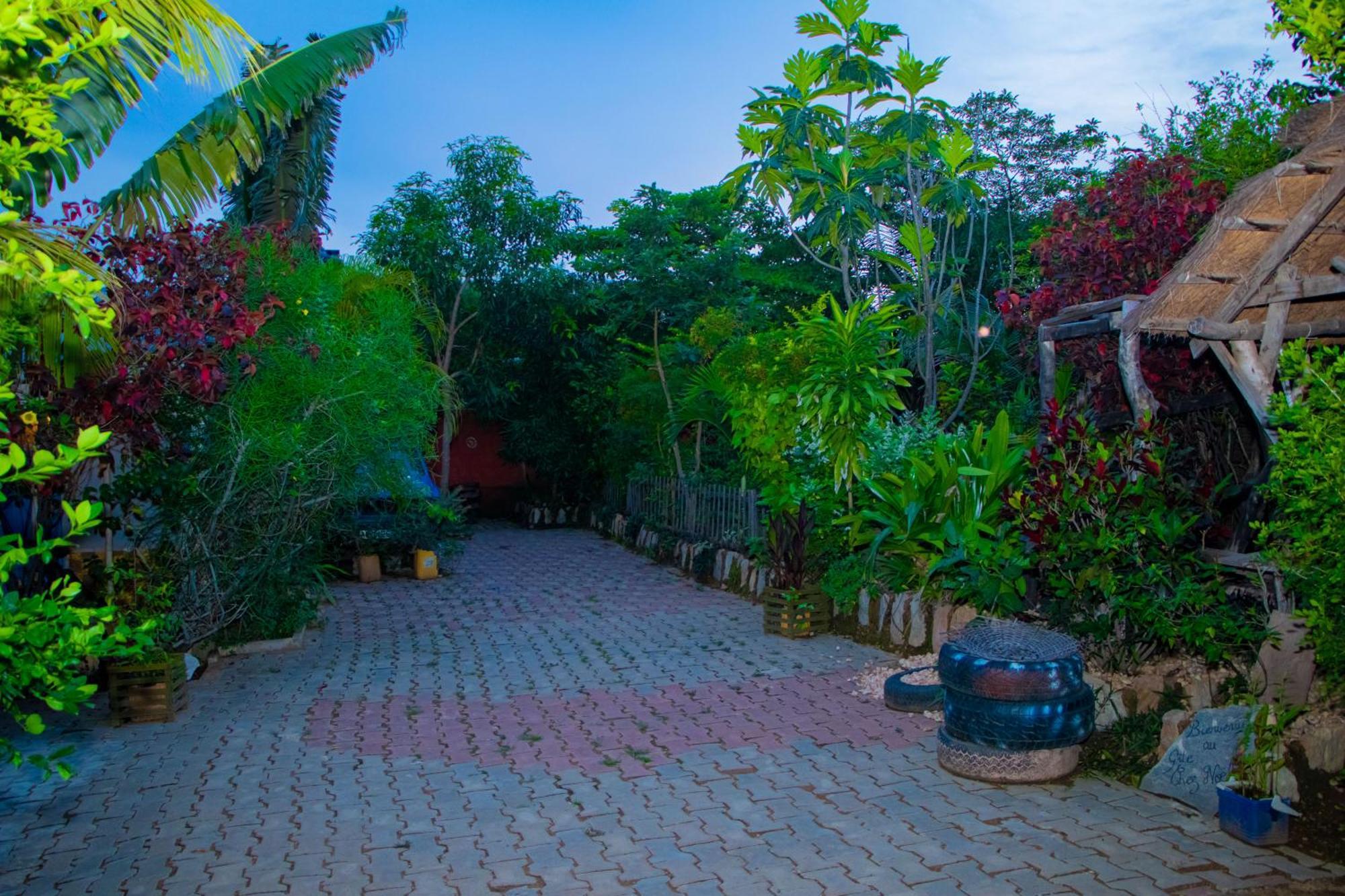 Gite Chez Noel Natitingou Ngoại thất bức ảnh